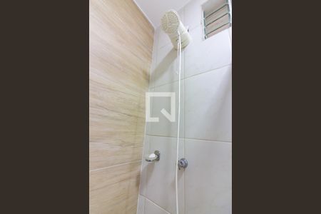 Casa à venda com 70m², 2 quartos e 2 vagas Casa à venda com 70m², 2 quartos e 2 vagasBanheiro