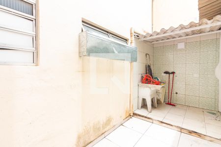 Casa à venda com 70m², 2 quartos e 2 vagas Casa à venda com 70m², 2 quartos e 2 vagasÁrea de Serviço