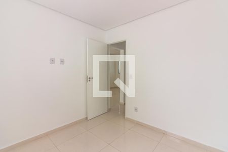 Quarto 1 de casa para alugar com 2 quartos, 70m² em Bonfim, Osasco