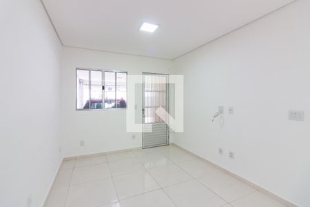 Sala de casa para alugar com 2 quartos, 70m² em Bonfim, Osasco