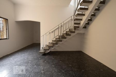Sala de casa para alugar com 5 quartos, 313m² em Cidade Mãe do Céu, São Paulo
