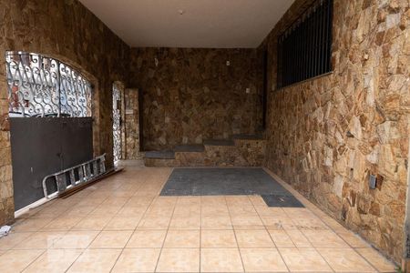 Casa para alugar com 313m², 5 quartos e 5 vagas Casa para alugar com 313m², 5 quartos e 5 vagasGaragem