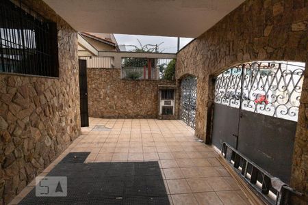 Casa para alugar com 313m², 5 quartos e 5 vagas Casa para alugar com 313m², 5 quartos e 5 vagasGaragem