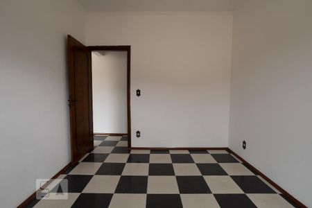 Casa para alugar com 313m², 5 quartos e 5 vagas Casa para alugar com 313m², 5 quartos e 5 vagasQuarto 3