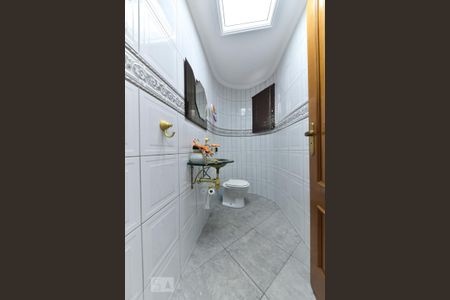 Lavabo de casa para alugar com 4 quartos, 300m² em Dos Casa, São Bernardo do Campo