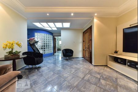 Sala de casa para alugar com 4 quartos, 300m² em Dos Casa, São Bernardo do Campo