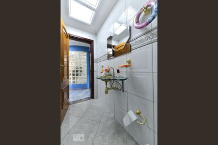 Lavabo de casa para alugar com 4 quartos, 300m² em Dos Casa, São Bernardo do Campo