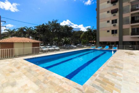 Apartamento à venda com 59m², 2 quartos e 1 vaga Apartamento à venda com 59m², 2 quartos e 1 vagaÁrea comum - Piscina