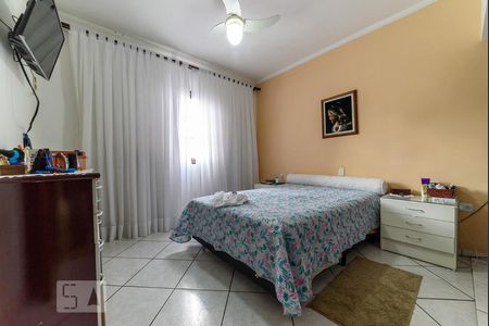 Casa à venda com 400m², 3 quartos e 8 vagasQuarto 2