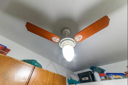 Casa à venda com 400m², 3 quartos e 8 vagasQuarto 1 - Ventilador