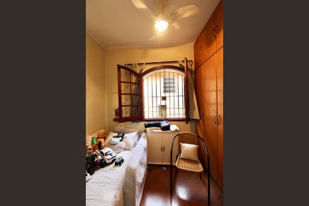 Casa à venda com 120m², 4 quartos e 2 vagasQuarto 4