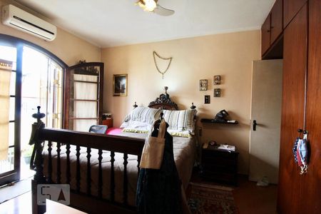 Casa à venda com 120m², 4 quartos e 2 vagasSuíte 1