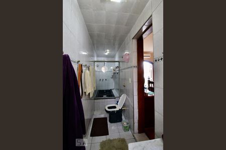 Casa à venda com 120m², 4 quartos e 2 vagasBanheiro da Suíte 1