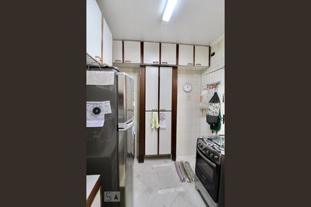 Casa à venda com 120m², 4 quartos e 2 vagasCozinha