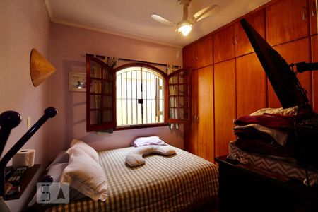 Casa à venda com 120m², 4 quartos e 2 vagasQuarto 3