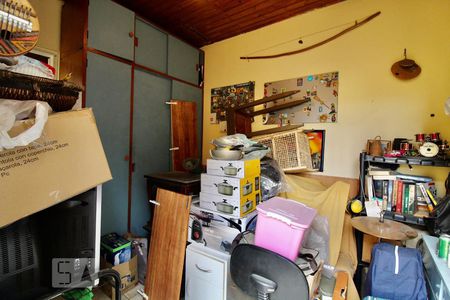 Casa à venda com 120m², 4 quartos e 2 vagasSuíte 2