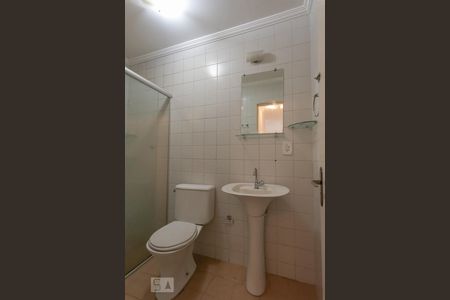 Apartamento à venda com 69m², 2 quartos e 1 vaga Apartamento à venda com 69m², 2 quartos e 1 vagaBanheiro