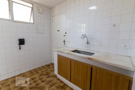 Apartamento à venda com 58m², 2 quartos e 1 vagaCozinha