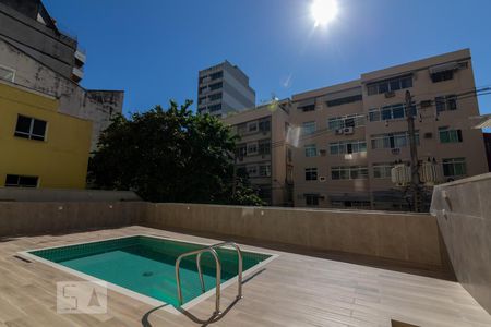 Apartamento à venda com 58m², 2 quartos e 1 vagaÁrea comum - Piscina