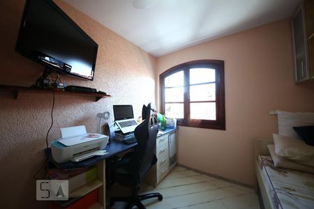 Casa à venda com 204m², 3 quartos e 2 vagasQuarto 2