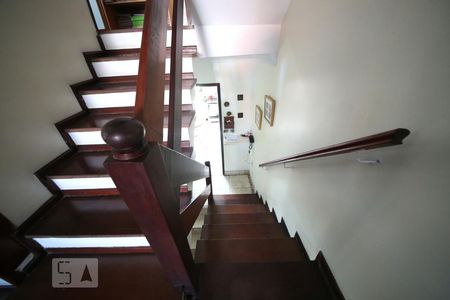 Casa à venda com 204m², 3 quartos e 2 vagasAcesso 