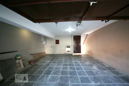 Casa à venda com 204m², 3 quartos e 2 vagasGaragem