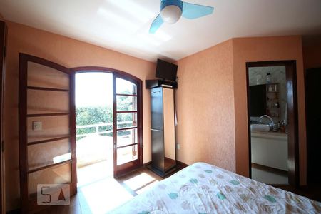 Casa à venda com 204m², 3 quartos e 2 vagassuíte - Terraço 