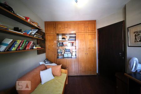 Casa à venda com 204m², 3 quartos e 2 vagasQuarto 1 