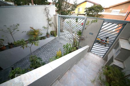 Casa à venda com 204m², 3 quartos e 2 vagasEntrada 