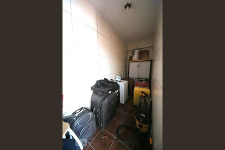 Casa à venda com 204m², 3 quartos e 2 vagasÁrea de Serviço