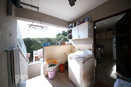 Casa à venda com 204m², 3 quartos e 2 vagasÁrea de Serviço