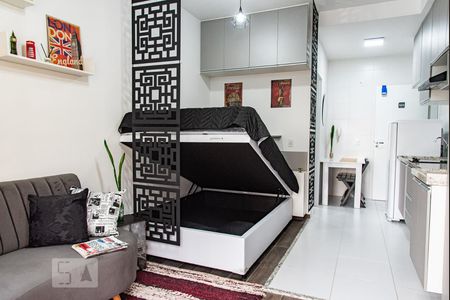 Quarto de kitnet/studio para alugar com 1 quarto, 28m² em Liberdade, São Paulo