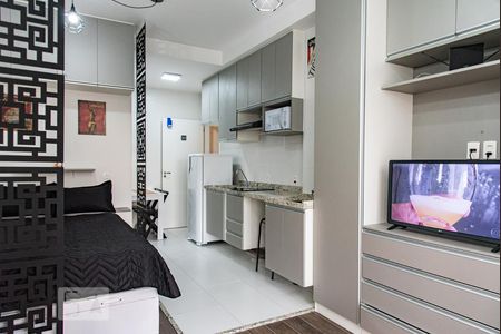 Quarto de kitnet/studio para alugar com 1 quarto, 28m² em Liberdade, São Paulo