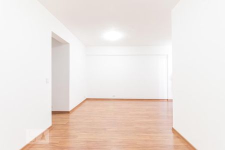 Sala de apartamento para alugar com 3 quartos, 80m² em Socorro, São Paulo