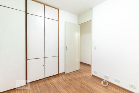 Quarto 1 de apartamento para alugar com 3 quartos, 80m² em Socorro, São Paulo