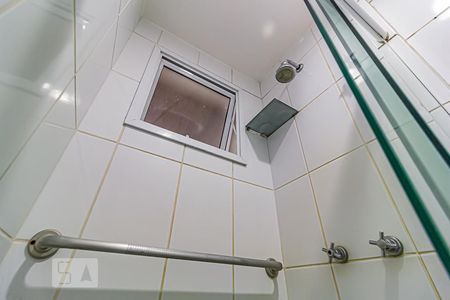 Casa de condomínio à venda com 117m², 4 quartos e 2 vagasBanheiro Social 1