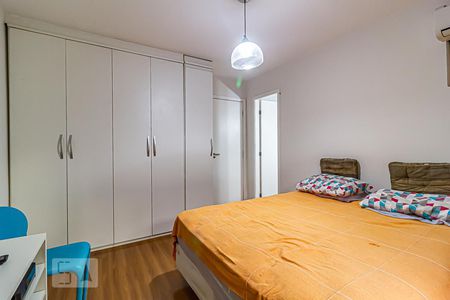 Casa de condomínio à venda com 117m², 4 quartos e 2 vagasQuarto 4 - Suíte