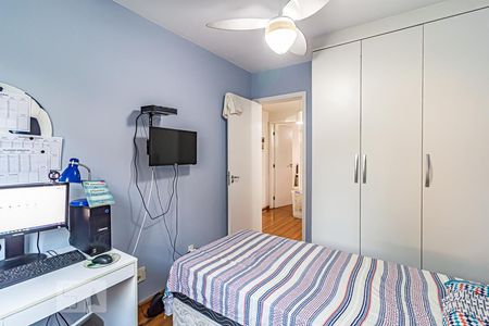 Casa de condomínio à venda com 117m², 4 quartos e 2 vagasQuarto 2