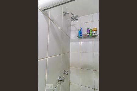 Casa de condomínio à venda com 117m², 4 quartos e 2 vagasBanheiro Social 2