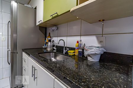 Casa de condomínio à venda com 117m², 4 quartos e 2 vagasCozinha