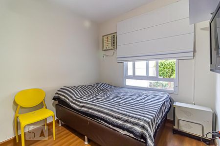 Casa de condomínio à venda com 117m², 4 quartos e 2 vagasQuarto 3