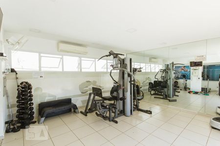 Casa de condomínio à venda com 117m², 4 quartos e 2 vagasAcademia