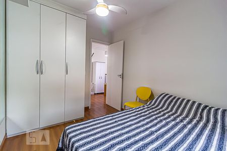 Casa de condomínio à venda com 117m², 4 quartos e 2 vagasQuarto 3