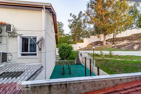 Casa de condomínio à venda com 117m², 4 quartos e 2 vagasVista do Quarto 2