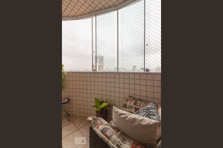 Apartamento à venda com 82m², 2 quartos e 2 vagas Apartamento à venda com 82m², 2 quartos e 2 vagasSacada