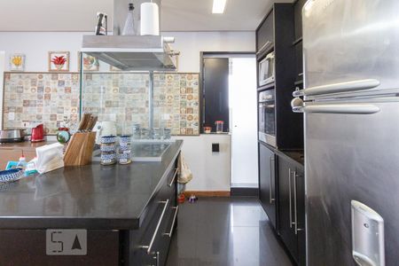 Apartamento à venda com 82m², 2 quartos e 2 vagas Apartamento à venda com 82m², 2 quartos e 2 vagasCozinha