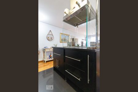 Apartamento à venda com 82m², 2 quartos e 2 vagas Apartamento à venda com 82m², 2 quartos e 2 vagasCozinha