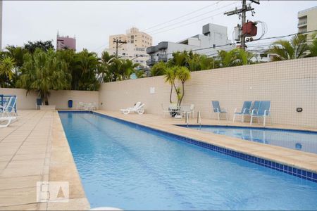 Apartamento à venda com 82m², 2 quartos e 2 vagas Apartamento à venda com 82m², 2 quartos e 2 vagasÁrea comum - Piscina