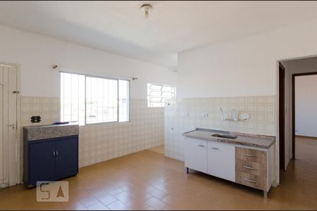 Cozinha de casa para alugar com 1 quarto, 40m² em Dos Casa, São Bernardo do Campo