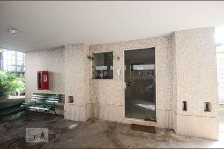 Apartamento para alugar com 65m², 2 quartos e 1 vaga Apartamento para alugar com 65m², 2 quartos e 1 vagaHall de Entrada